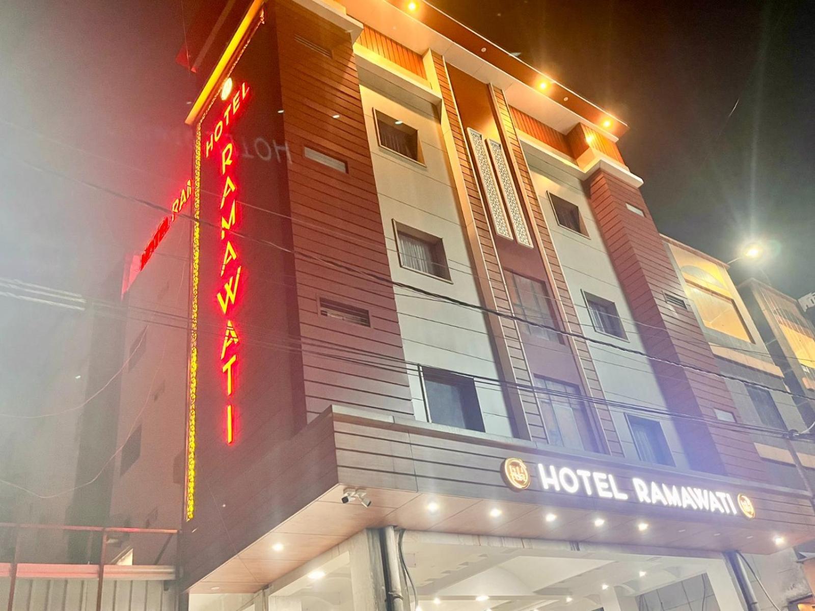Hotel Ramawati Near Ganga Ghat Haridwar Bagian luar foto